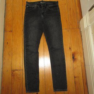 Levi Black Skinny Jeans